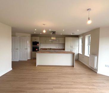 2 bedroom apartment to rent - Photo 4