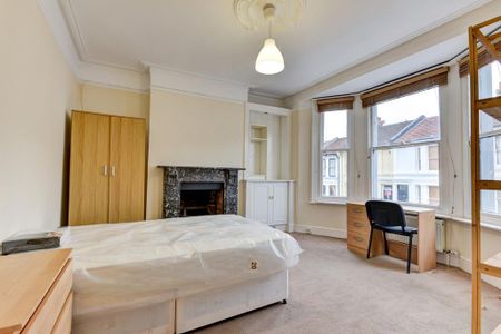 1 bedroom in a house share to rent - Photo 5