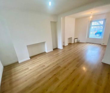 3 bedroom house to rent - Photo 3