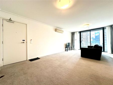 1609/668 Bourke Street - Photo 3