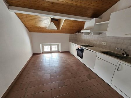 Lugano centro, affitto 3.5 locali mansardato - Photo 2