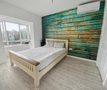 4 bedroom detached house to rent - Photo 4