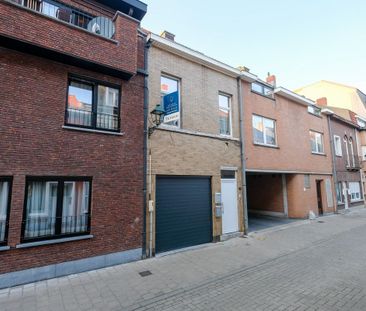 Appartement te huur in Eeklo voor € 775 met 2 slaapkamers - foto 3