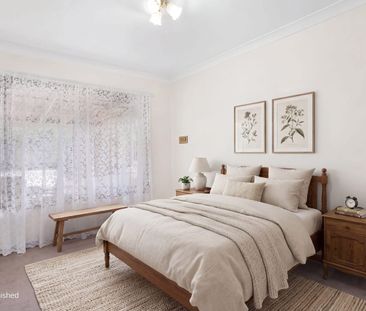 Large Family Home in a Prime Location - Photo 4