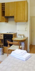 BILLS INCLUDED - Studio Flat in Hampstead, London NW3 - Photo 3