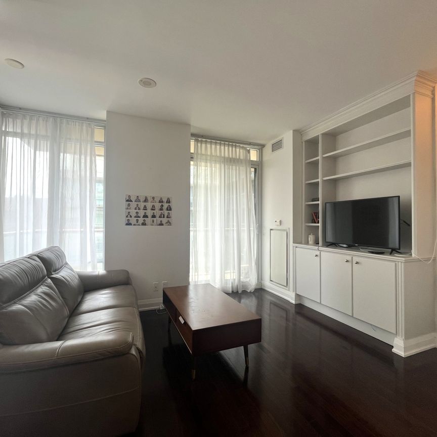 For Lease - 1 Bedford Road Unit# 715, Toronto, Ontario - Photo 1