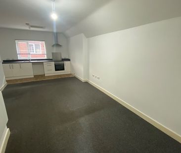 1 Bed Flat, Westleigh Road, LE3 - Photo 4