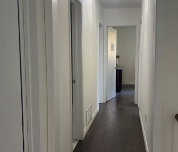 For Lease - 32 Rosscowan Crescent, Toronto, Ontario - Photo 5