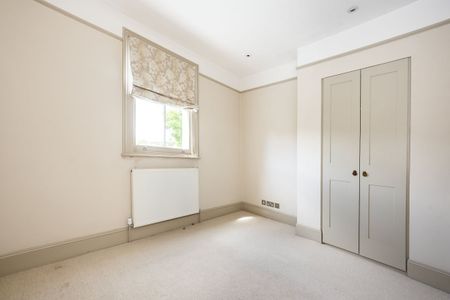 5 bedroom semi-detached house to rent - Photo 5