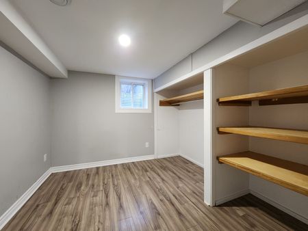 For Lease - 5 CALCOTT Court Unit# LOWER, Thorold, Ontario - Photo 2