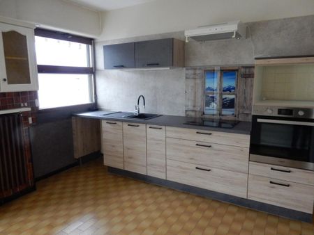 Location Appartement 3 pièces 95m² AIX LES BAINS 73100 - Photo 5