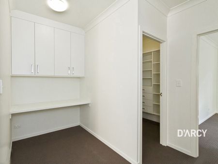 2/834 WATERWORKS RD - Photo 2