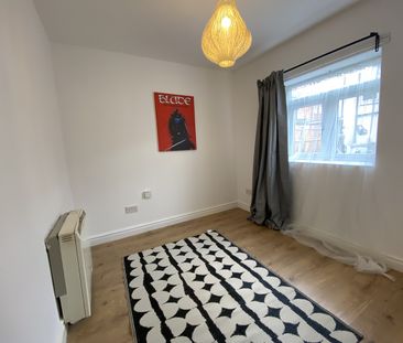 1 Bed Flat, Cyprus Road, LE2 - Photo 2