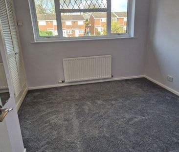 Heather Close - Photo 4