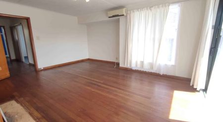 Affordable Family Home - Photo 4