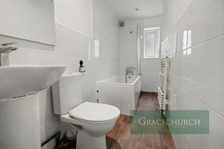 Pretoria Road Edmonton, N18 - Photo 4