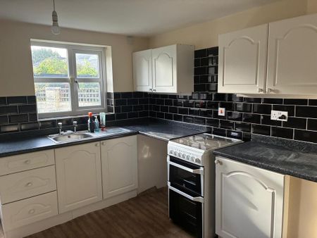 2 bedroom terraced house to rent - Photo 5
