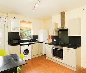 Charming 3-Bedroom Home Near City Centre â€“ Ideal for Students or ... - Photo 5