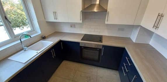 4 bedroom house to rent - Photo 2