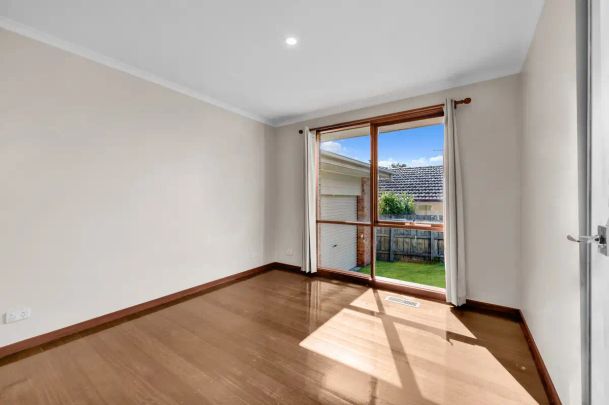 “Perfect Family Living in the Heart of Berwick” - Photo 1
