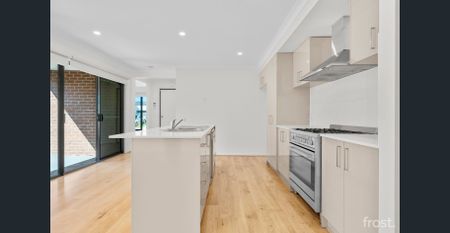 Contact Craig Frost on 0413 018 033 for a Private Inspection - Photo 3