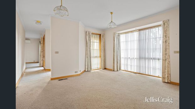 1/317 Auburn Road, Hawthorn VIC 3122 - Townhouse For Rent | Domain - Photo 1