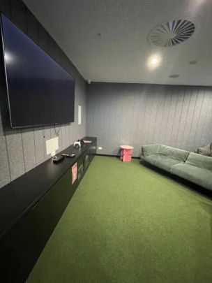 4 Bed Ensuite Apartment - Photo 1