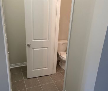 For Lease - 51 Pearman Crescent, Brampton, Ontario - Photo 3