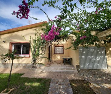 Alquiler de casa o chalet independiente en Calle Ensenada, 16 - Photo 3