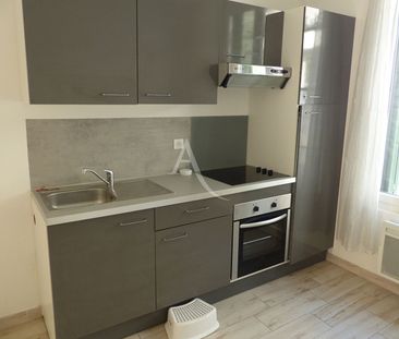 Location Appartement 1 pièce 21m² - Photo 2