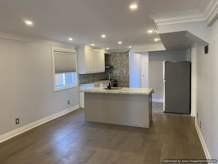 For Lease - 571 Roselaire Trail Unit# Lower, Mississauga, Ontario - Photo 2