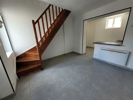 Location appartement 2 pièces - 34m² à Niergnies (59400) - Photo 2