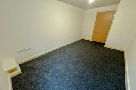1 Bed Flat, Southampton, SO15 - Photo 4