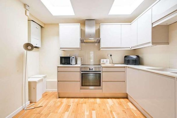 St Frideswides Mews, Poplar, E14 - Photo 1