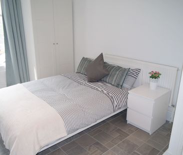 Flat 2, 46 Headingley Lane, LS6 2EL, Leeds - Photo 2