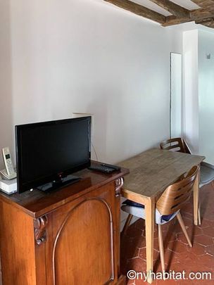 Logement à Paris, Location meublée - Photo 1