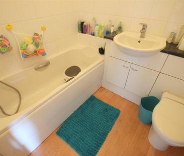 Marigold Way, Barming, Maidstone, Kent - Photo 3