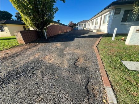 Tidy 2Bed Unit - Photo 5