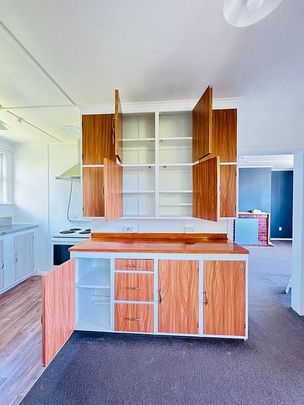 Renovated 3BR Home in Calton Hill - Photo 1