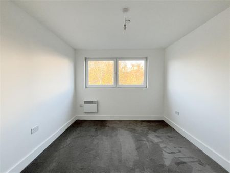 Flat 79, 6 Martin Court, Hastings, TN34 1EF - Photo 4