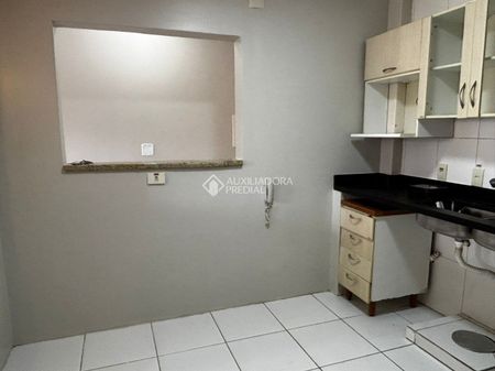 Apartamento com 3 quartos e 104m² para alugar em Rio Branco, Porto Alegre. - Photo 2
