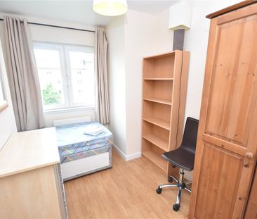 4 bedroom apartment to rent - Photo 5