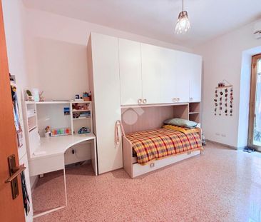 Monolocale in affitto - Photo 2