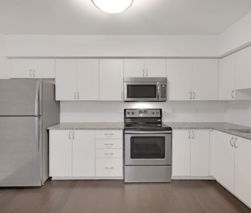 For Lease - 380 Wallace Avenue Unit# 402, Toronto, Ontario - Photo 6