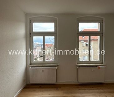 Hochwertig renovierte 2-Zi-Whg. mit Fliesen, Parkett und Badewanne ... - Foto 2