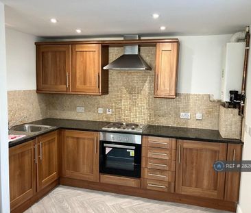 2 bedroom flat to rent - Photo 6