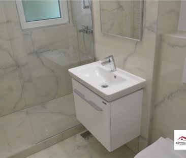 Apartament cu 2 Camere de Inchiriat in Zona Cornisa - Photo 1