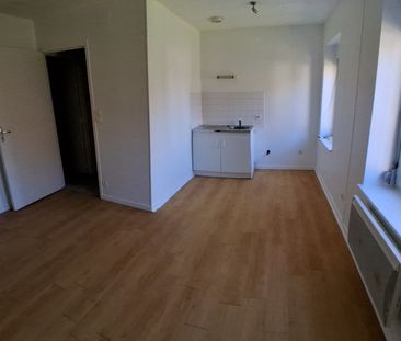 Location Appartement 2 pièces 35m² - Photo 2
