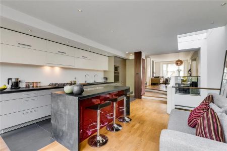 6 bedroom house in Fulham - Photo 4