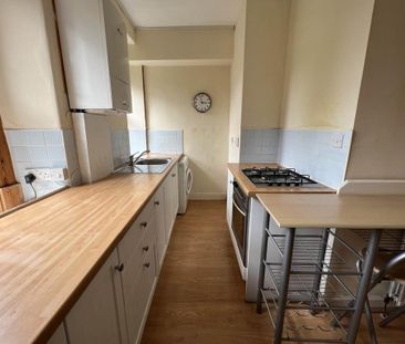 2 bedroom flat to rent - Photo 6